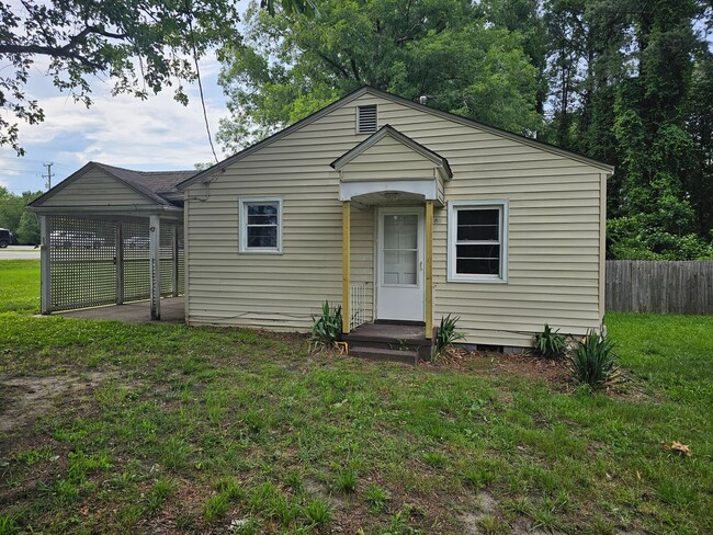 property at 104 Red Top Ct