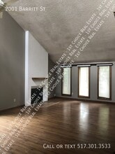 2001 Barritt St in Lansing, MI - Building Photo - Building Photo