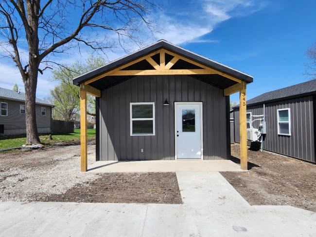 property at 425 Gale St