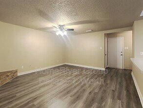 9703 La Rochelle Dr in Greenville, TX - Building Photo - Building Photo