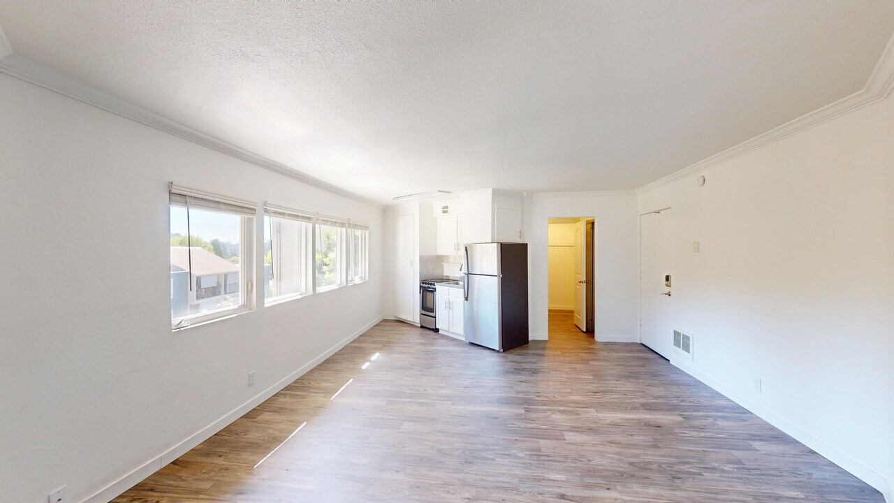1829 Lincoln Ave in San Rafael, CA - Building Photo