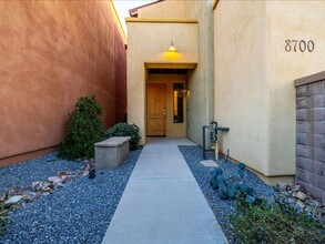 8700 E Perry Park Cir in Tucson, AZ - Building Photo - Building Photo