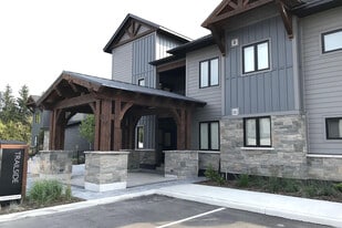 10 Beckwith Ln in Blue Mountains, ON - Building Photo