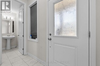 55 Focality Cres in Ottawa, ON - Building Photo - Building Photo