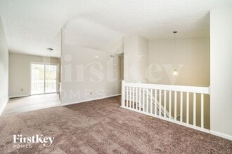 5993 Brookmont Dr in Hilliard, OH - Building Photo - Building Photo