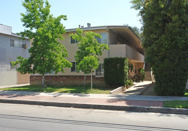 6960 Coldwater Canyon Ave in North Hollywood, CA - Building Photo - Building Photo