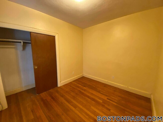 32 Westland Ave in Boston, MA - Building Photo - Building Photo