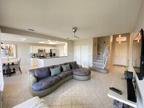 9 Harbor Town, Unit 9 in Laguna Vista, TX - Building Photo - Building Photo