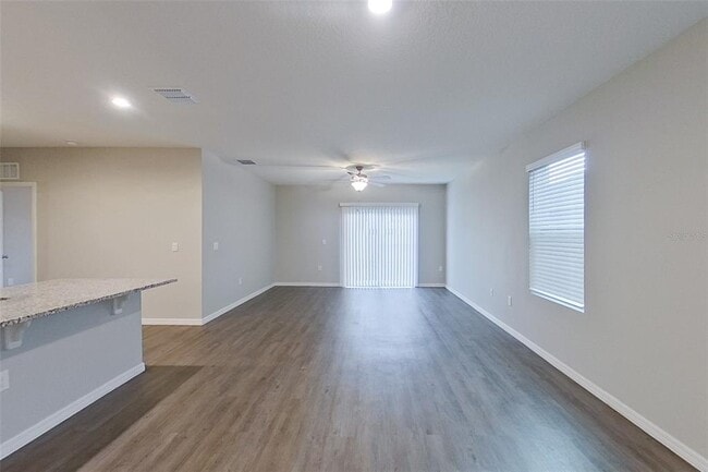 32037 Katelin Cir in Leesburg, FL - Building Photo - Building Photo