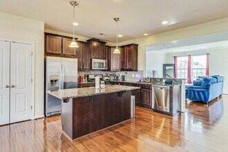 2814 Shearwater Ln in Frederick, MD - Building Photo - Building Photo