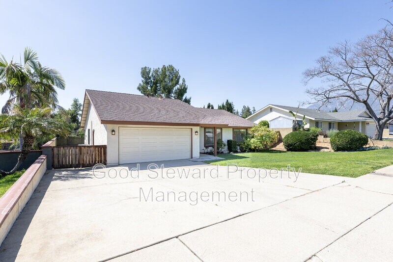 7354 Agate St in Rancho Cucamonga, CA - Building Photo