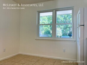 841 Westminster Ln in Virginia Beach, VA - Building Photo - Building Photo