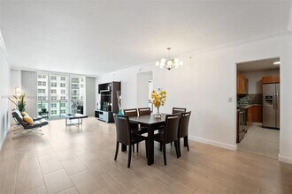 3001 S Ocean Dr, Unit 1407 in Hollywood, FL - Building Photo - Building Photo