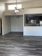 14145 N 92nd St, Unit 2011 in Scottsdale, AZ - Building Photo - Building Photo