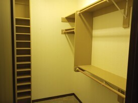 1513 S 3rd St in Floresville, TX - Building Photo