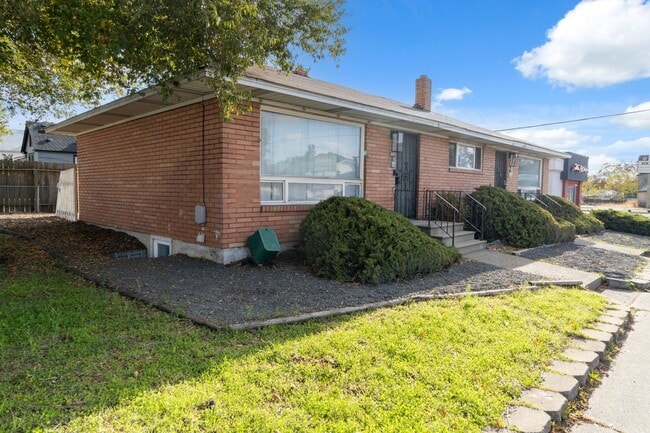 property at 3316-3318 N Nevada St
