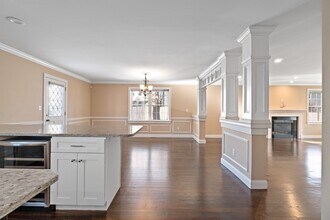 27 Pearl St in Wakefield, MA - Building Photo - Building Photo