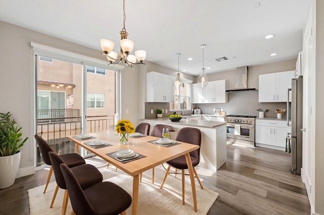 4412 Paxton Pl in Calabasas, CA - Building Photo - Building Photo