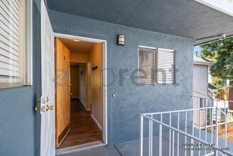 3809 Buell St in Oakland, CA - Building Photo - Building Photo