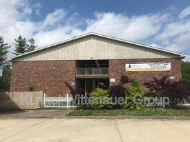 1320 N 1st St in Swansea, IL - Building Photo