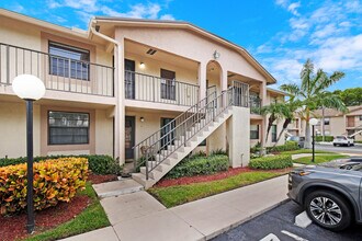 9480 Boca Cove Cir in Boca Raton, FL - Building Photo - Building Photo