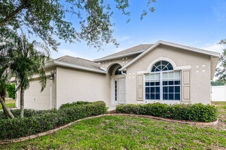 308 Flint St in Haines City, FL - Building Photo - Building Photo