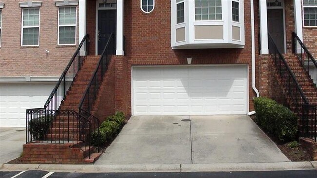 6121 Joybrook Rd in Duluth, GA - Building Photo - Building Photo