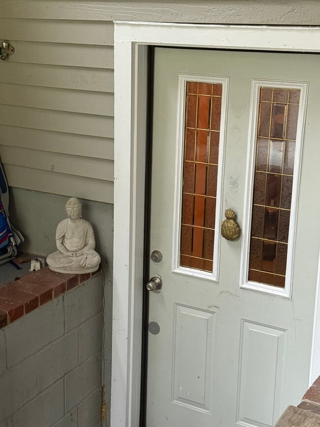 142R Page Rd, Unit BedfordWithGarage in Bedford, MA - Building Photo - Building Photo