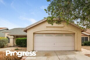 10249 W Orange Dr in Glendale, AZ - Building Photo