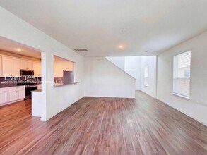 7314 Madison Cmns Ln in Houston, TX - Building Photo - Building Photo