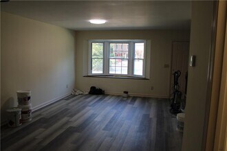 1233 Sweet Pine Dr in Norcross, GA - Building Photo - Building Photo