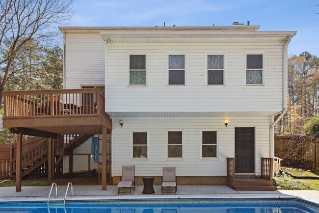 property at 3871 Murdock Ct