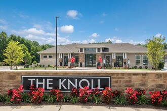 The Knoll at Stone View Apartments in Ruckersville, VA - Foto de edificio - Building Photo