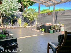 11914 Ocean Park Blvd in Los Angeles, CA - Building Photo - Building Photo