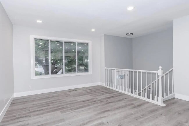 707 Chester Dr in Normal, IL - Foto de edificio - Building Photo