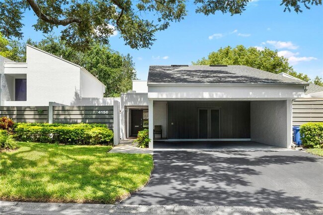 4156 Northmeadow Cir in Tampa, FL - Building Photo - Building Photo