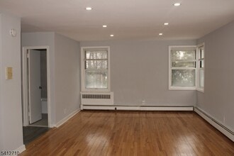 819 Bloomfield Ave in Montclair, NJ - Building Photo - Building Photo