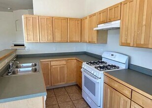 3198 Athenian Way in Las Cruces, NM - Building Photo - Building Photo