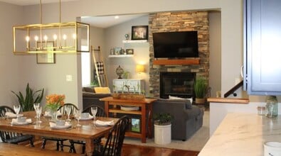 110 Delberta Rd in Lower Burrell, PA - Building Photo - Building Photo