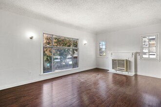 2606 S Orange Dr in Los Angeles, CA - Building Photo - Building Photo