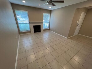 20 Gittiban Pl in Pantego, TX - Building Photo - Building Photo