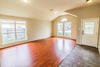 20006 Upland Creek Dr in Katy, TX - Building Photo - Building Photo