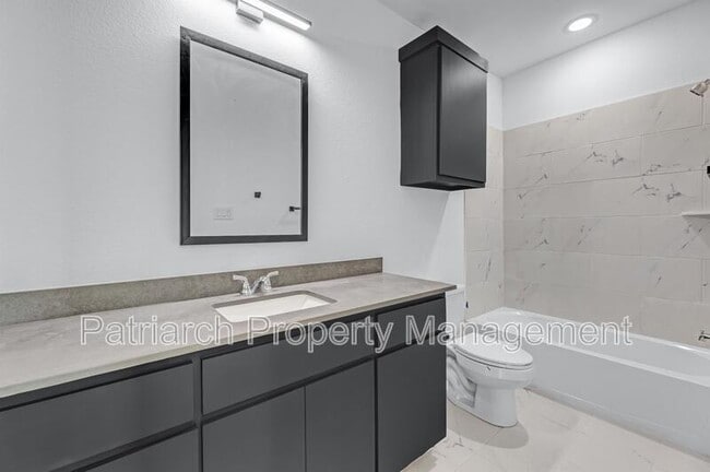 3002 Alpha Wolf Ct in College Station, TX - Building Photo - Building Photo