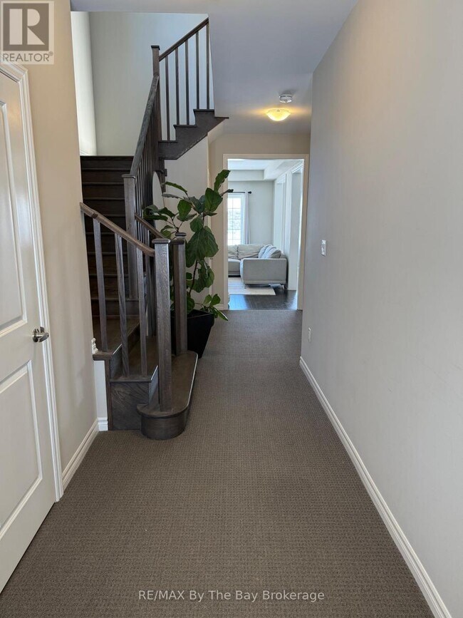 286 Springfield Cres in Clearview, ON - Building Photo - Building Photo