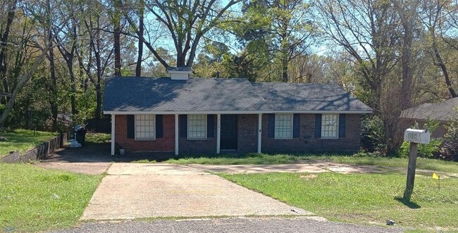 3136 Harrison Rd in Montgomery, AL - Building Photo - Building Photo