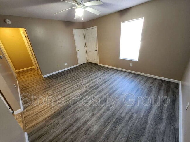 2480 E Clayton Dr in Terre Haute, IN - Building Photo - Building Photo