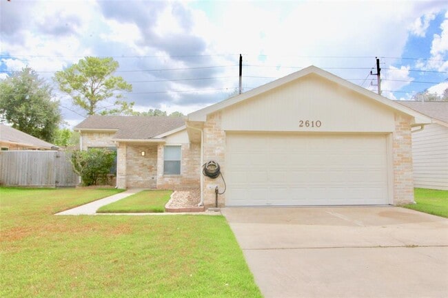 2610 Chimneystone Cir