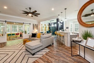 1732 Waterbrook Dr in Charleston, SC - Building Photo