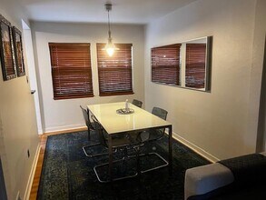 1405 San Carlos Rd SW in Albuquerque, NM - Foto de edificio - Building Photo