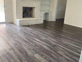2626 Brookview Dr in Plano, TX - Building Photo - Building Photo